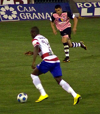 Ighalo, autor de los dos goles, en una acción del encuentro Ighalo, autor de los dos goles, en una acción del encuentro