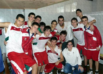 Los cadetes del conjunto rojiverde comienzan con victoria Los cadetes del conjunto rojiverde comienzan con victoria