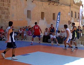 Un momento de la celebración de la I Copa Puleva en Guadix (GRJ) Un momento de la celebración de la I Copa Puleva en Guadix (GRJ)