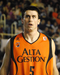 Cris Hernandez compartirá vestuario con Fede Van Lacke Cris Hernandez compartirá vestuario con Fede Van Lacke