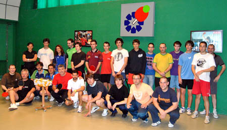 Imagen de los participantes en el Trofeo Rector de Tenis de Mesa 2011