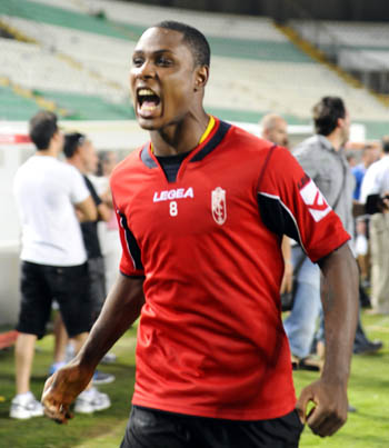 Ighalo, autor del tanto, celebrando el ascenso (BALDOMERO)